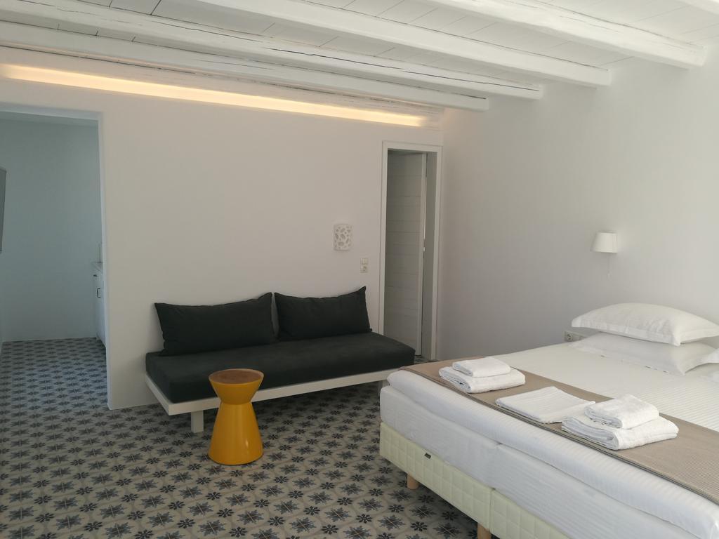 Milia Gi Suites Pollonia Exterior photo