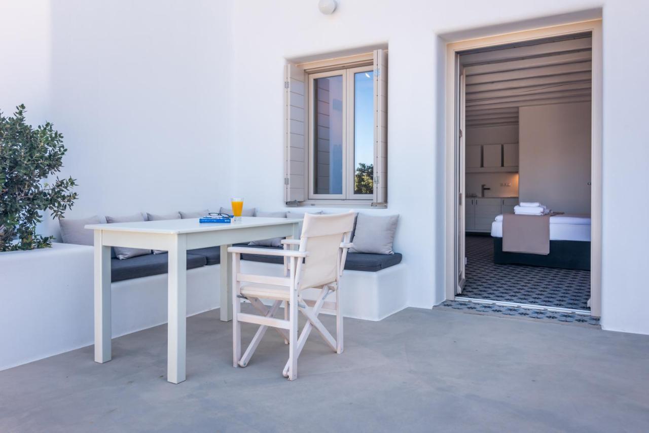 Milia Gi Suites Pollonia Exterior photo
